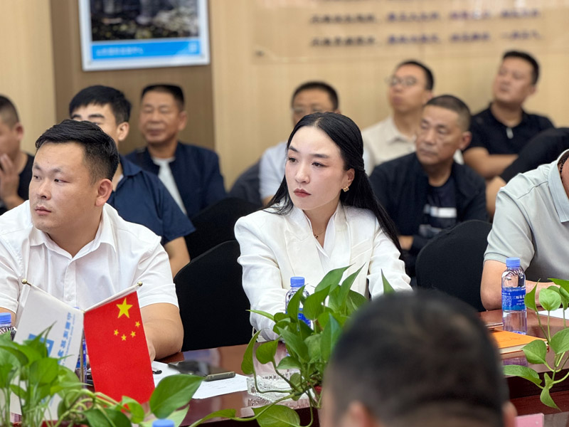 中昱钢结构受邀参加中建二局二公司陕西公司2025年度分供商大会暨分包分供合作座谈会